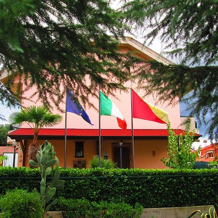 B&B Le Begonie Ascoli Piceno Eksteriør bilde