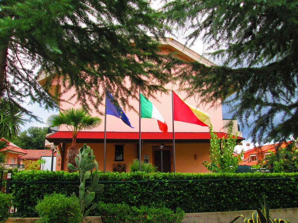 B&B Le Begonie Ascoli Piceno Eksteriør bilde