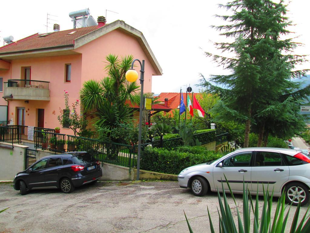 B&B Le Begonie Ascoli Piceno Eksteriør bilde