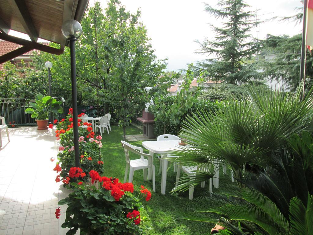 B&B Le Begonie Ascoli Piceno Eksteriør bilde