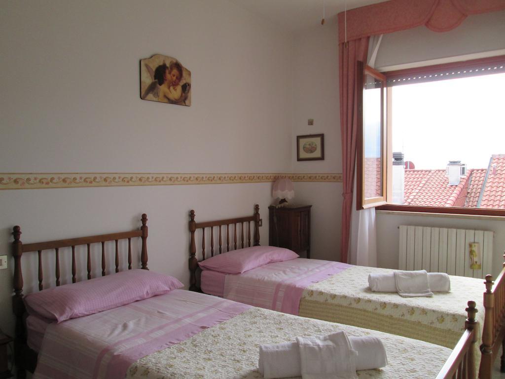 B&B Le Begonie Ascoli Piceno Eksteriør bilde