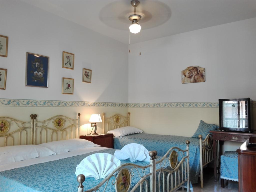B&B Le Begonie Ascoli Piceno Eksteriør bilde