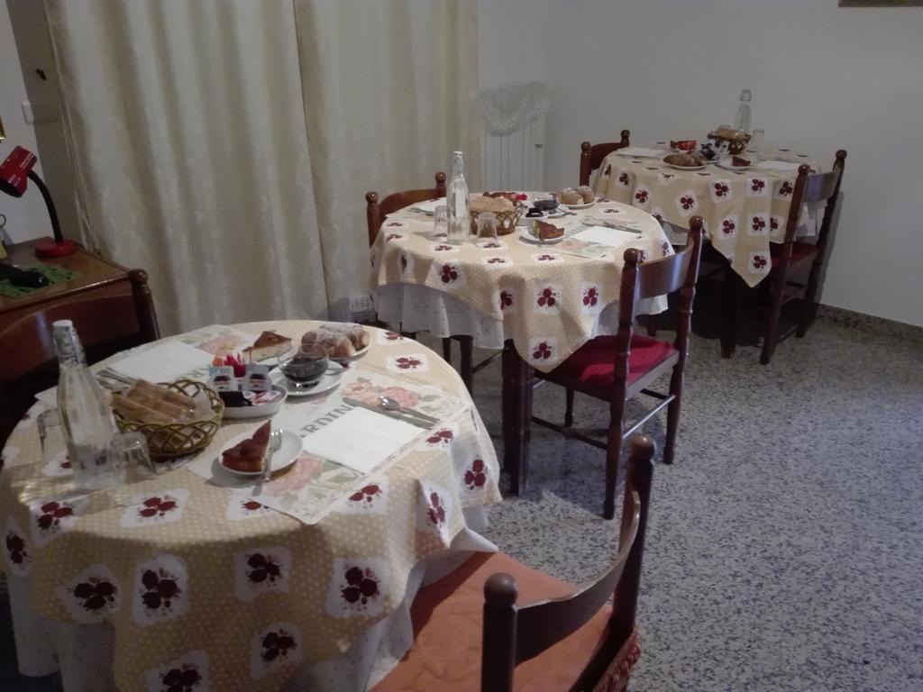 B&B Le Begonie Ascoli Piceno Eksteriør bilde